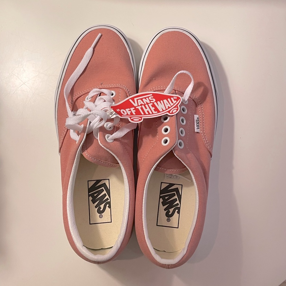 NEW Vans Authentic in Pink Women’s size 9